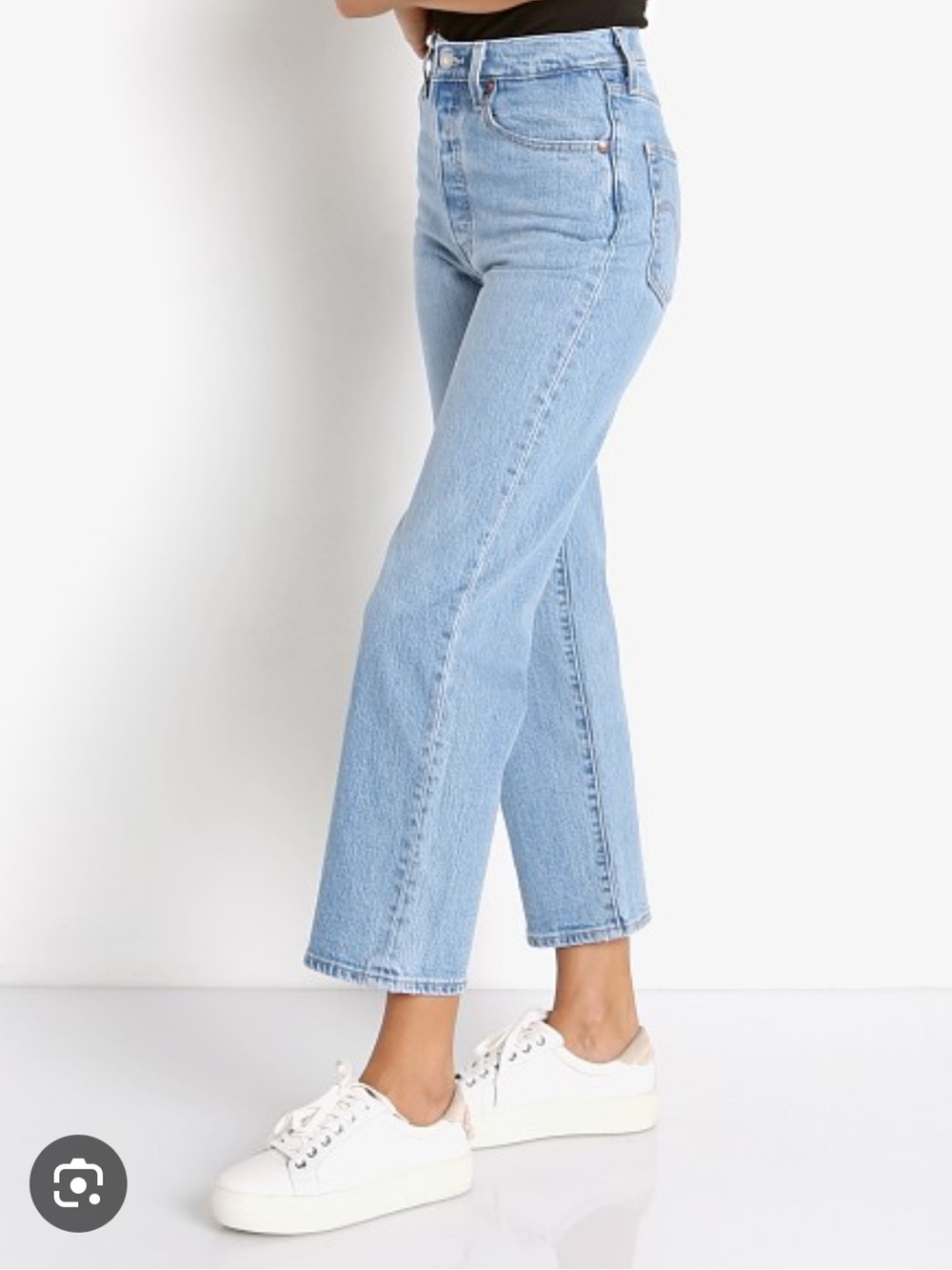 Levis Ribcage ankle size 26